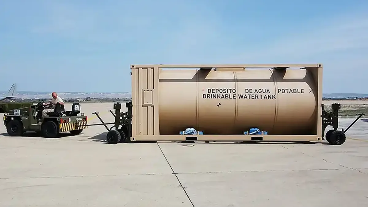 Su tankı römorku